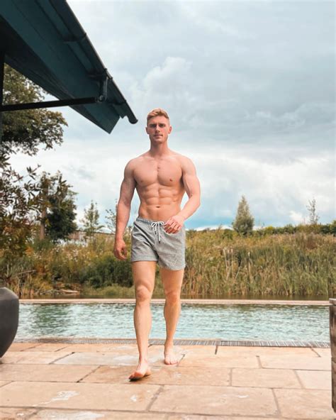 Disqus - The Buzzmeter — Box Office Disaster: Has Hollywood Lost the Plot?