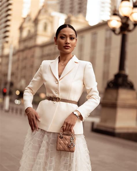 Micah Gianneli | Tulle skirts outfit, Skirt outfits, White tulle skirt ...