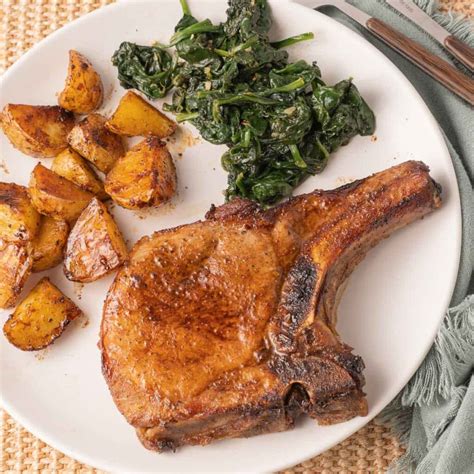 Broiled Pork Chops with Teriyaki Marinade ⋆