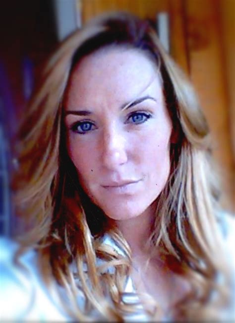 Lacey Chabert Samhailteach Cara Bikini