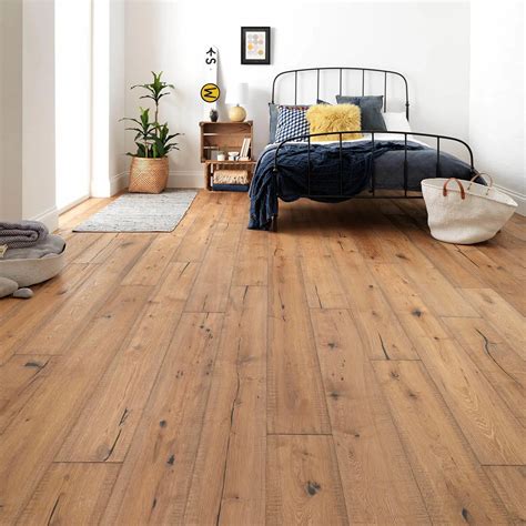 A Comprehensive Guide To Distressed Engineered Hardwood Flooring ...