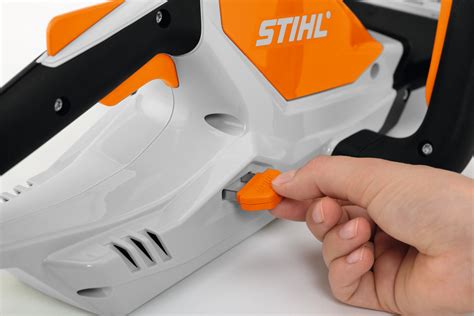 HSA 45 Battery Hedge Trimmer | STIHL Australia