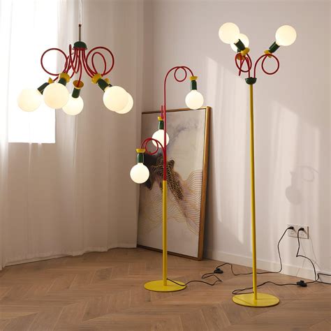 Circulo Play Floor Lamp – Vakkerlight