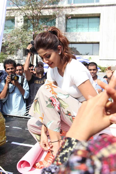 Shilpa mommy's big boobs | Scrolller