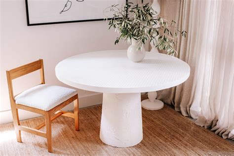 How to build a round pedestal table base - Builders Villa
