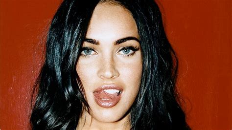 Megan Fox Wallpapers HD / Desktop and Mobile Backgrounds