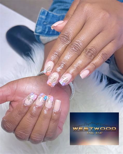 Westwood Nail Bar Offers Dip Powder Nails in Westwood, MA 02090