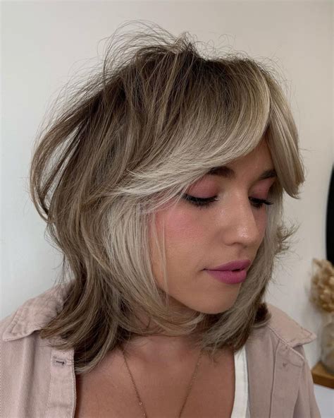 22 New Dramatic Wolf Cut Ideas and Styling Guide - Hairstylery
