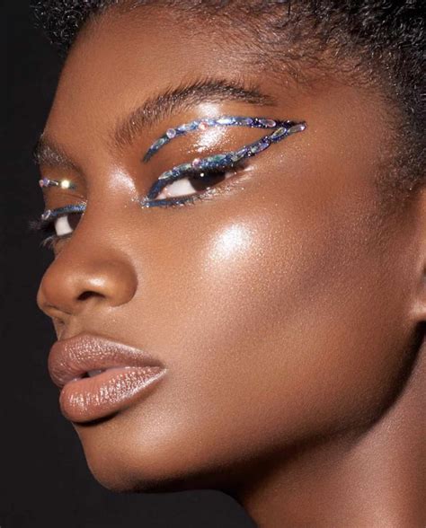 35 Glitter Eyeshadow Looks to Try, From Subtle to Super Sparkly
