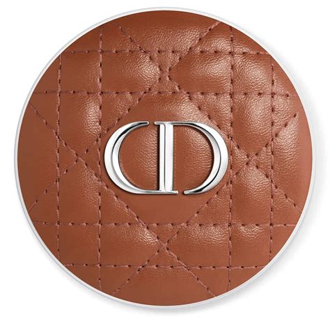 Dior Forever Nude Bronze – Puder-Bronzer: natürlicher Glanz oder mattes Finish von DIOR ≡ SEPHORA