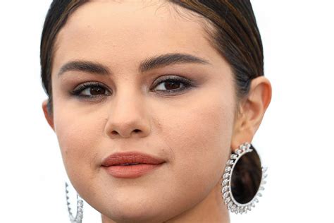 Selena Gomez Pictures: The most up-to-date pictures for Selena Gomez ...
