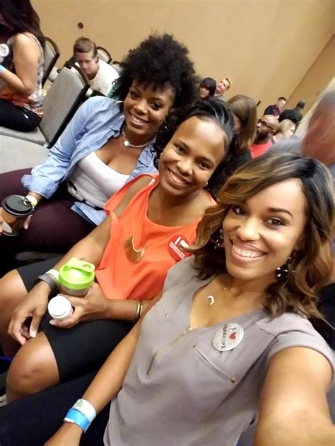 Doneta "Kiki" L'Bert on LinkedIn: Growing my business with friends 🍃