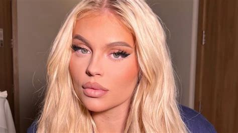 Em sua cidade natal, Luísa Sonza volta às raízes, posa de bermudão e sem maquiagem