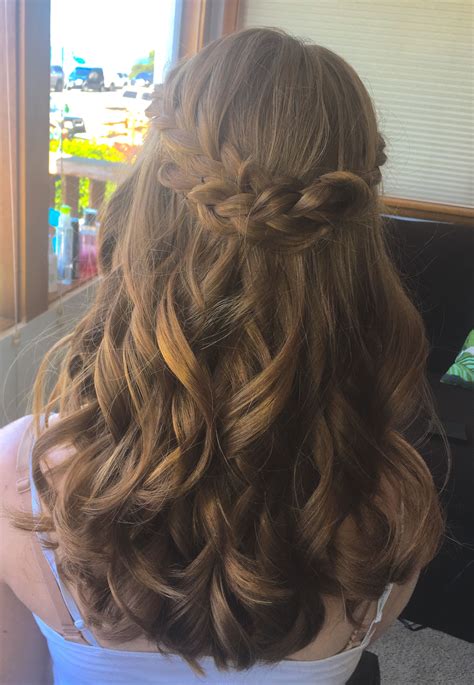Half Up Braid Hairstyles at Naomi Marshall blog