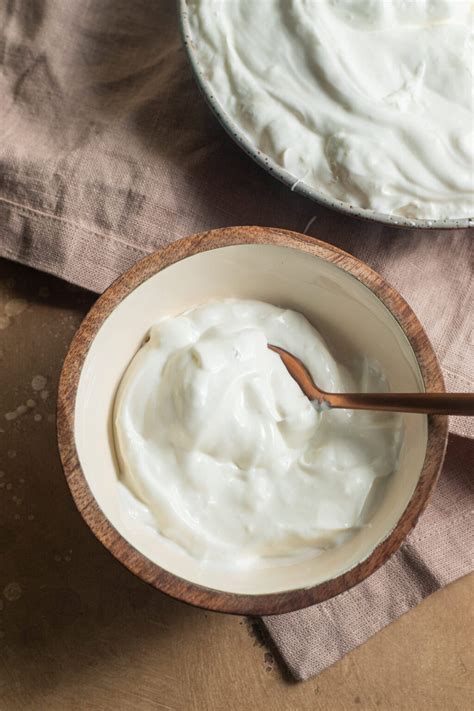 How To Enjoy Greek Yogurt Without Unpleasant Texture