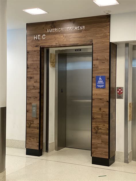 American Express Centurion Lounge opens - Charlotte Flyer