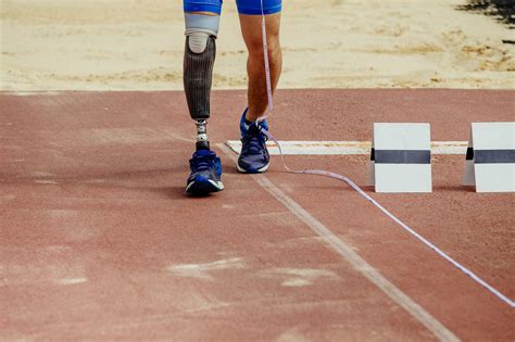 Above-Knee vs. Below-Knee Prosthetics | Orthotics Ltd.