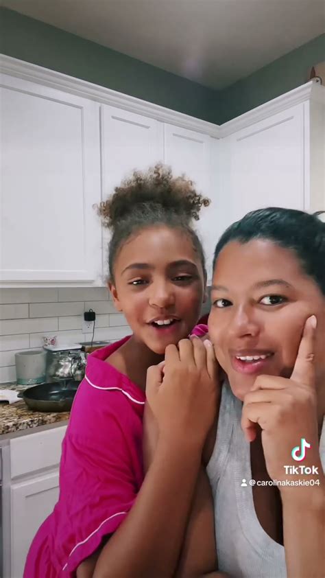 Me when my Spanish mom tries to have a conversation with me in Spanish ...