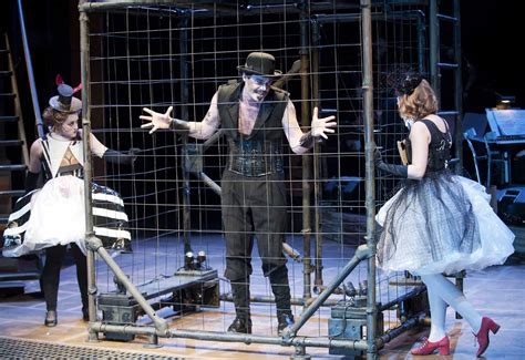 The Threepenny Opera | Phoenix Theatre