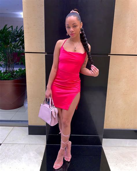 Tyra Joy Smith's feet