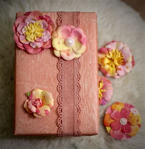 Unique Gift Wrapping Ideas 800 157 - Homemade Creations