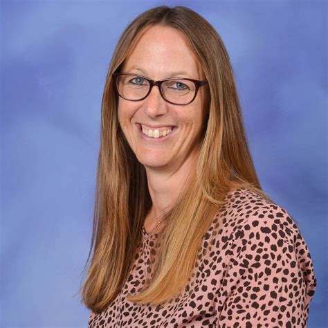 Our Staff | Wells Hall Primary School