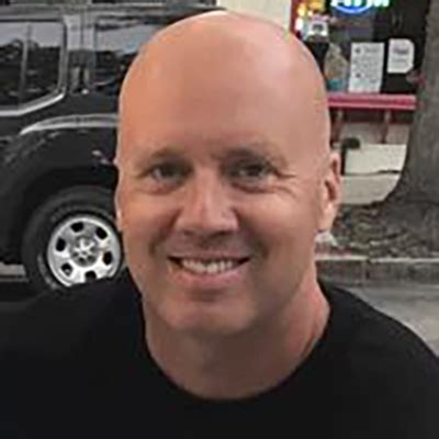 Alumnus of The Year Award – New