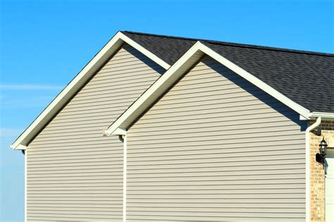 The 4 Most Popular Siding Materials for Homes