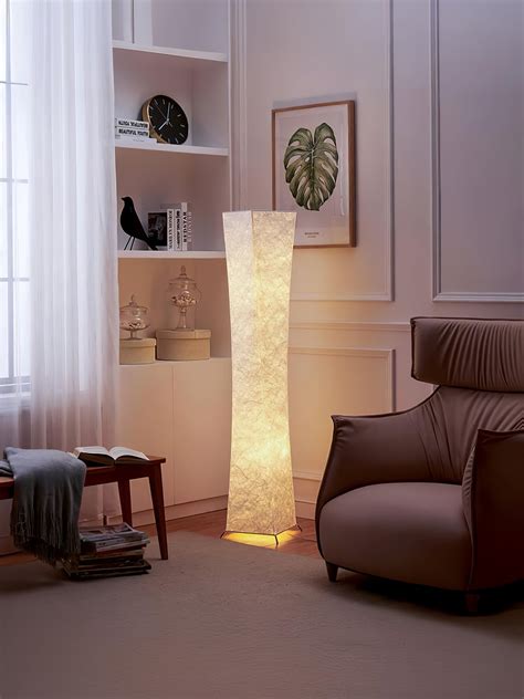Slim Waist Tower Floor Lamp – Vakkerlight