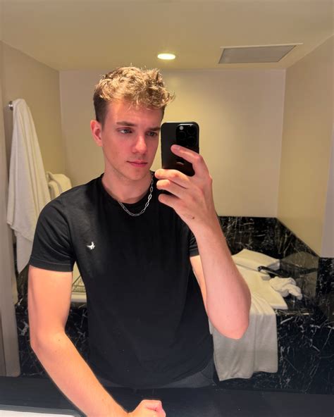 Connor Peters | I made a YouTube account for some reason | Instagram