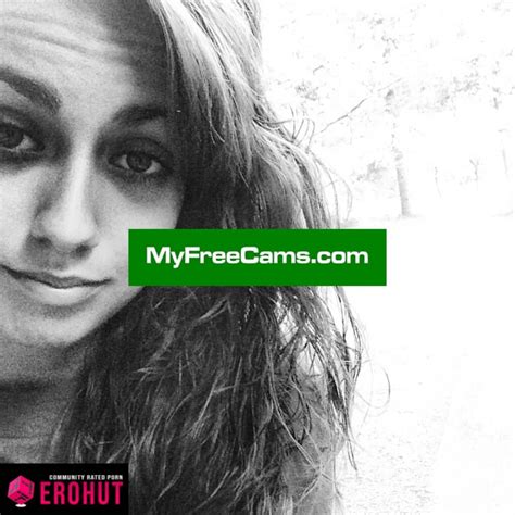 Top 20: Most Popular & Best MyFreeCams (MFC) Cam Girls (2021)