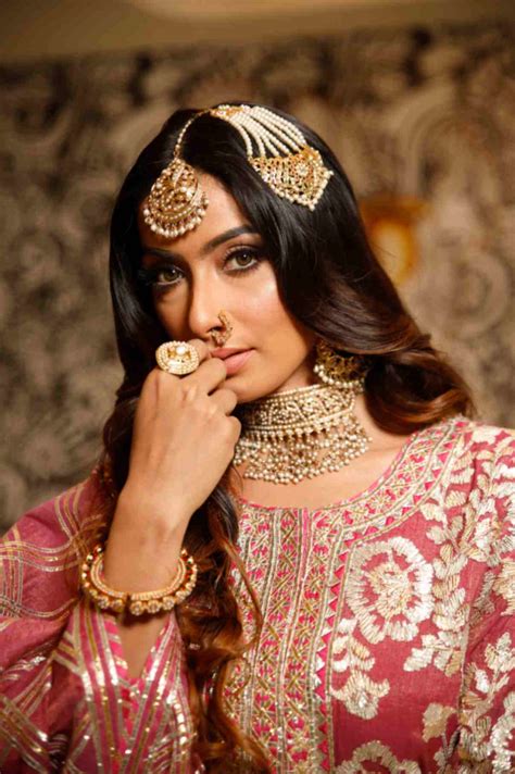 Full Body Laser Hair Removal Cost | VLCC