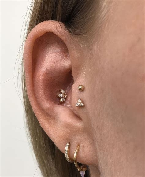 30 Edgy Double Tragus Piercing Ideas - Styleoholic