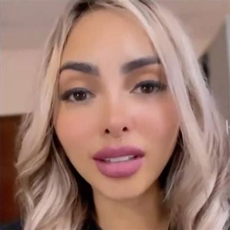 Andrea Contreras habla sobre los likes de Toño Abril