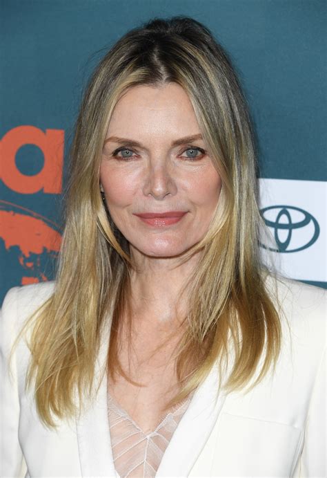 Michelle Pfeiffer's Instagram, Twitter & Facebook on IDCrawl