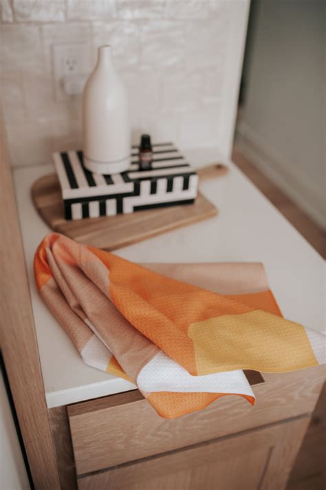The best modern towels // Geometry — Call it Christian