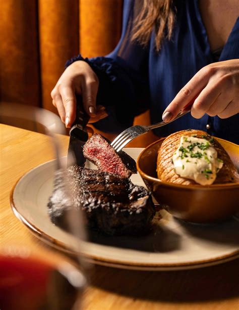 Gallery | Meat & Grain Steakhouse