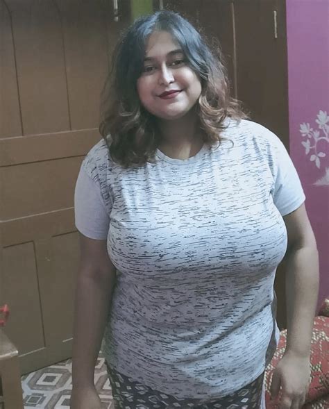 Busty Indian | Scrolller