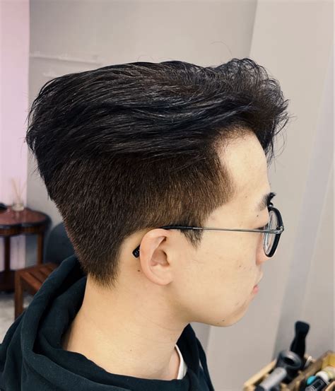 Korean man's hairstyle | Two block haircut, Hair cuts, Hair styles