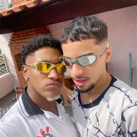 Pin oleh L’M di luv