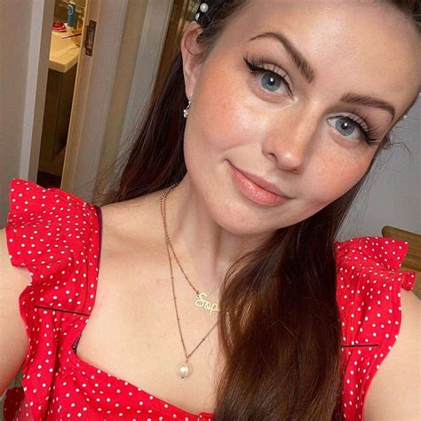 Anyone into Sophie Michelle asmr?🔥 : r/MoreSexyASMRGirls