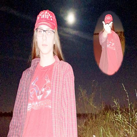 Stream WORLDS A FUCK COVER [UNRELEASED 2022] by TOMBSTONE TOWERS ...