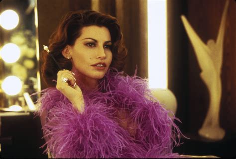 Gina Gershon