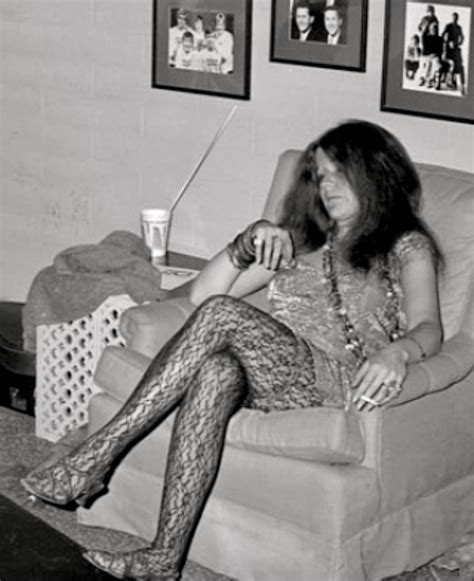 Best 12 The Lost Janis Joplin Topless Photos in Copacabana, Rio De ...
