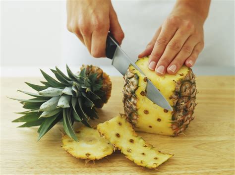 Can You Feed Your Dog Pineapple