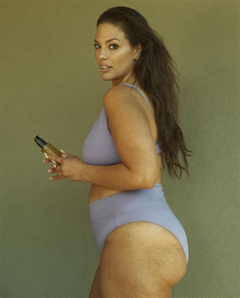 Ashley Graham splits her leather pants during somersault