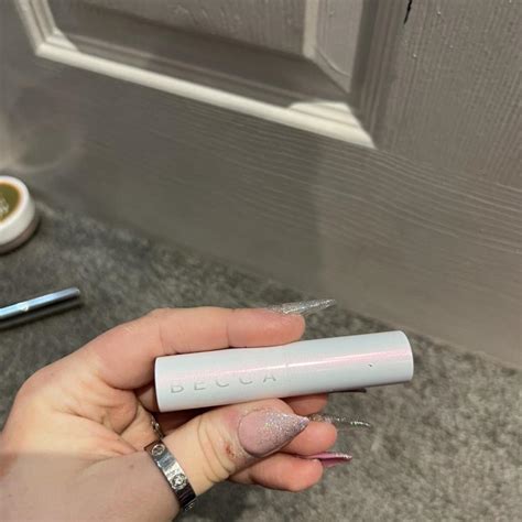 Becca pearl glow lip tint in rose. Sold as seen - Depop