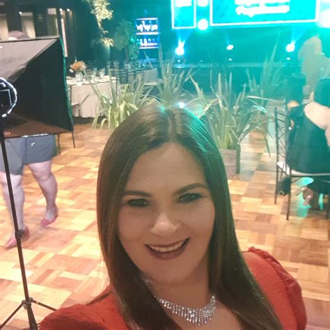 Loiva Palestrante (@loiva_terapias) • Instagram photos and videos