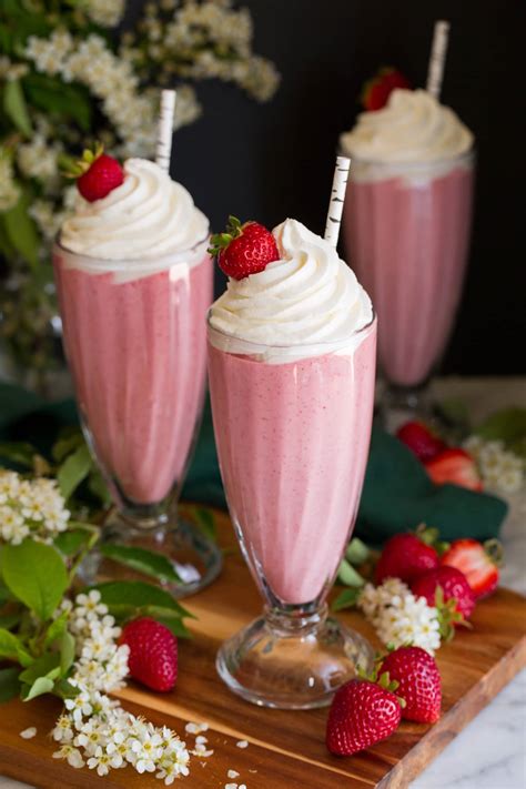 16 Irresistible Fresh Strawberry Milkshake Recipes to Try – MexFoody