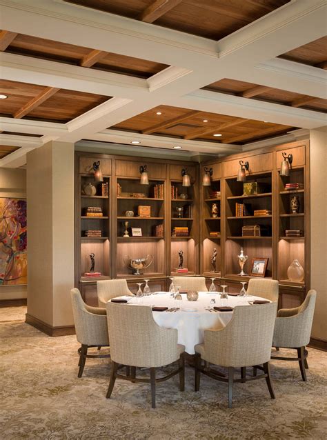 Cascade Hills Country Club Dining Room - Integrated Architecture